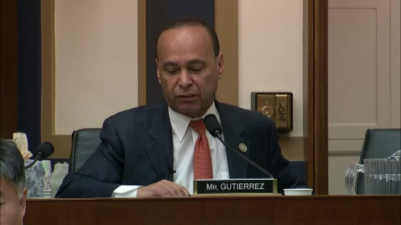 Gutierrez Slams Trump Wall, Invokes Jesus' Escape to Egypt