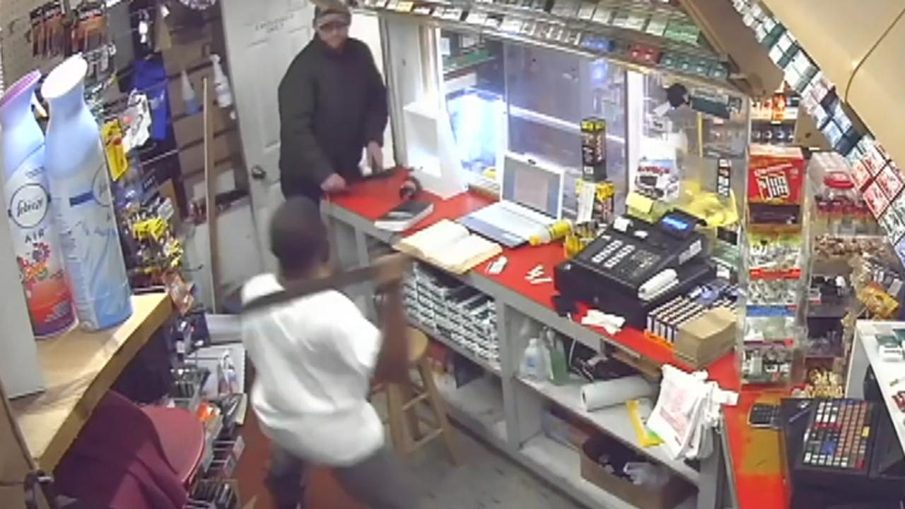 Gas station clerk uses a machete to defend himself against knife-wielding robber
