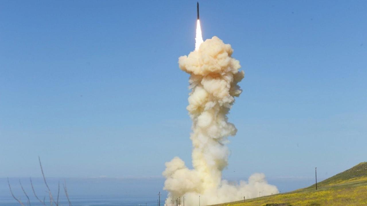 US Missile Defense Agency successfully shoots down a ballistic missile in space during a test