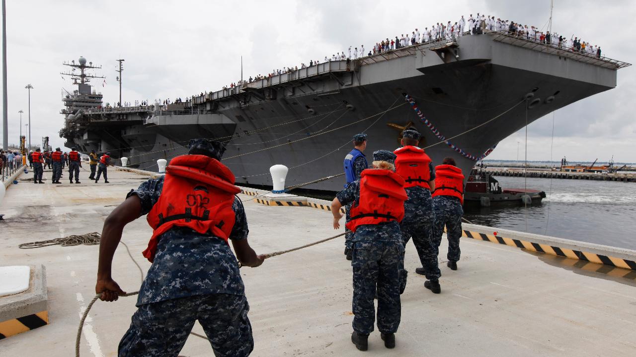 USS Lincoln deployed to Middle East to send 'clear and unmistakable' message to Iran