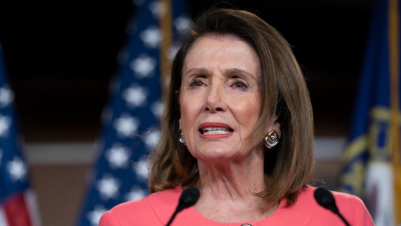 2020 Democratic presidential candidates ignore Nancy Pelosi's call for Democrats to own the center-left