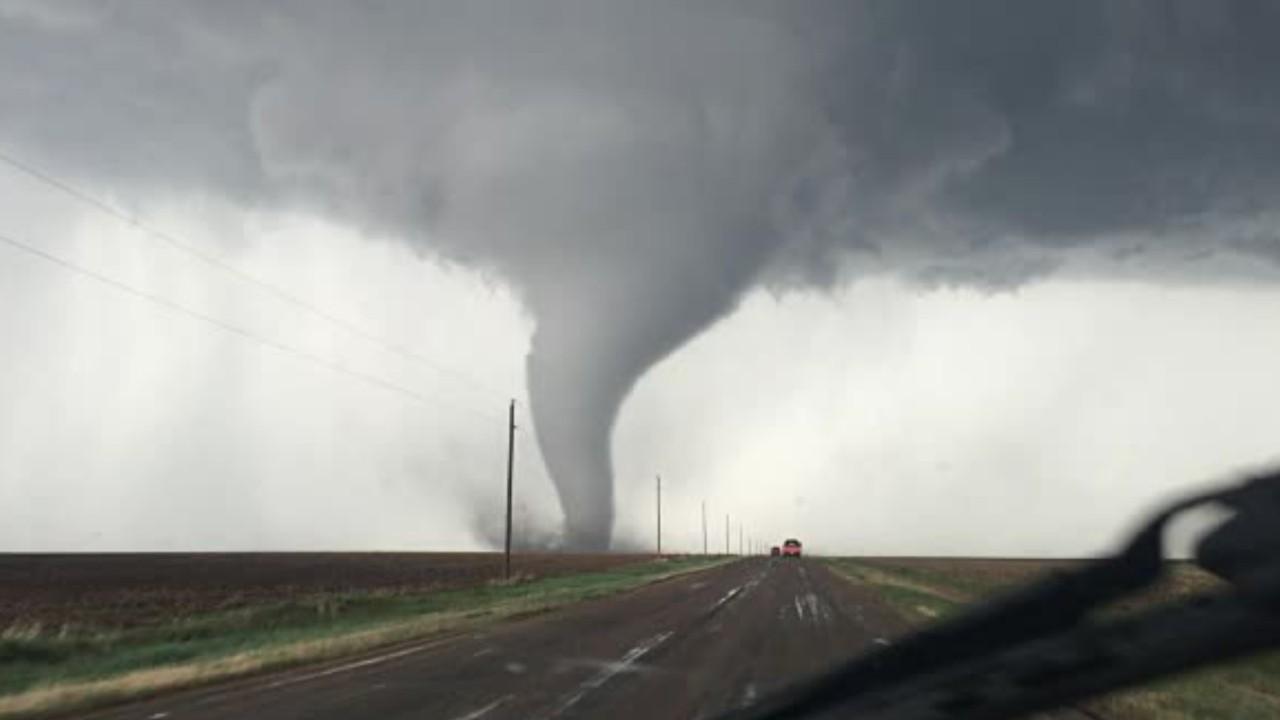 Blown Away: Wild video of first-hand tornado experiences