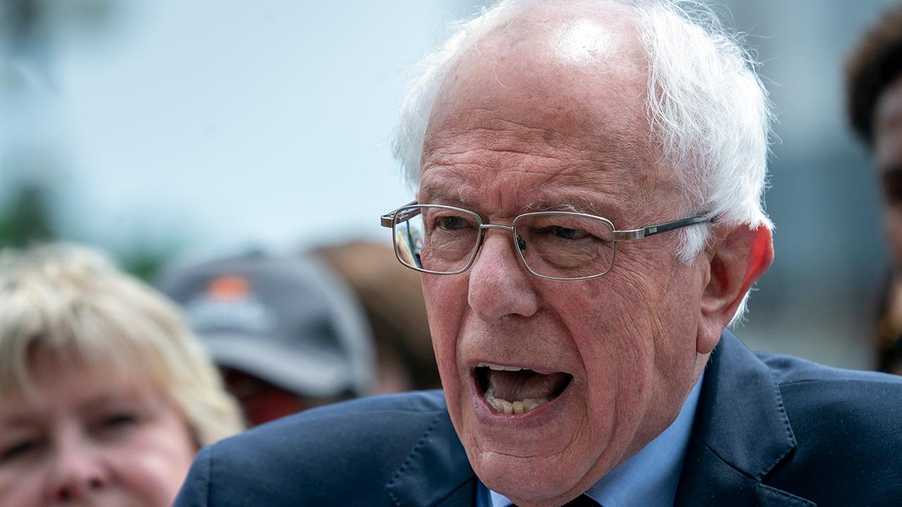 Bernie Sanders makes closed-door pitch to top Democrats in must-win New Hampshire