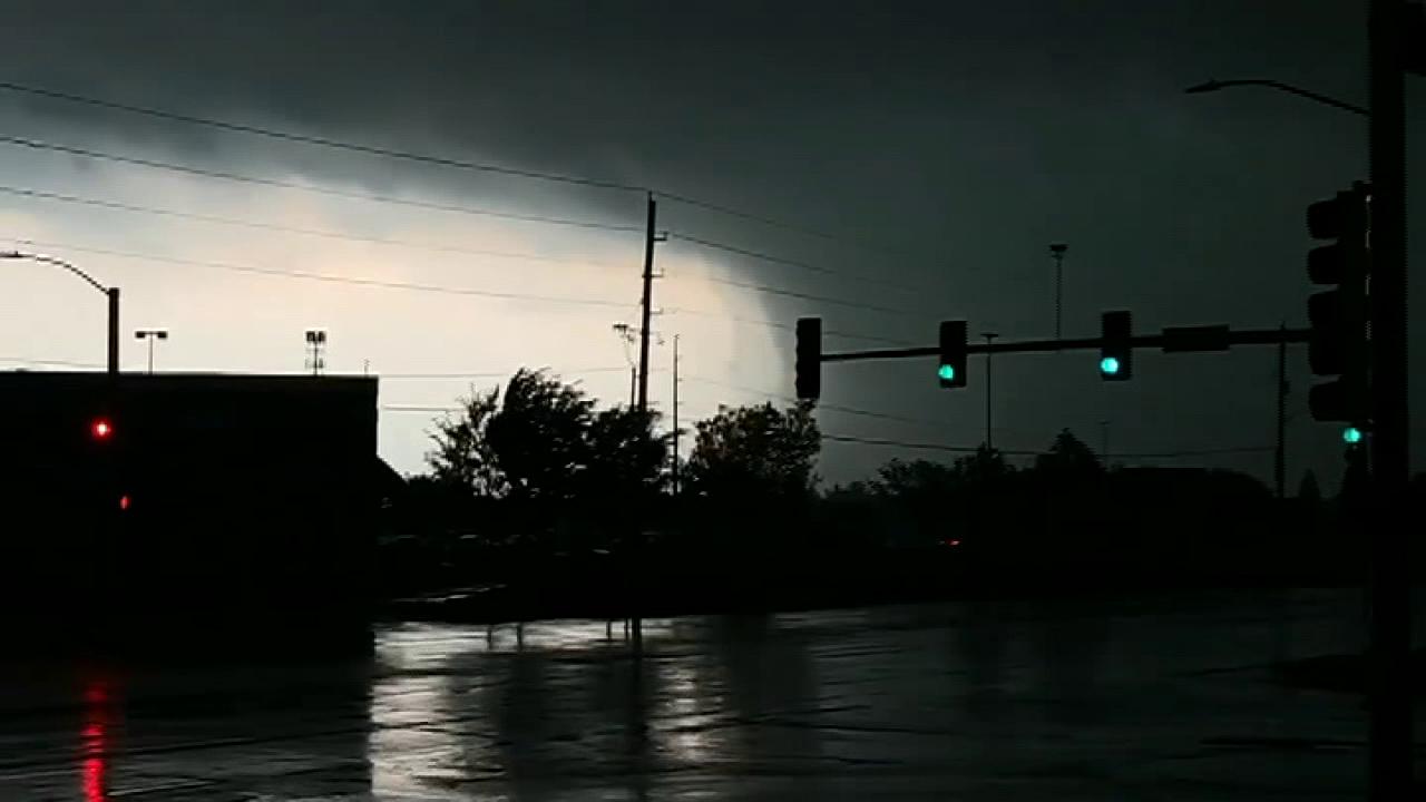 Raw video: Mile-wide tornado approaches Lawrence, Kansas