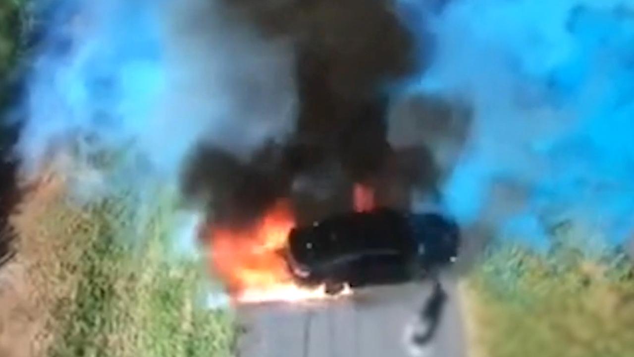 Car catches fire in gender reveal