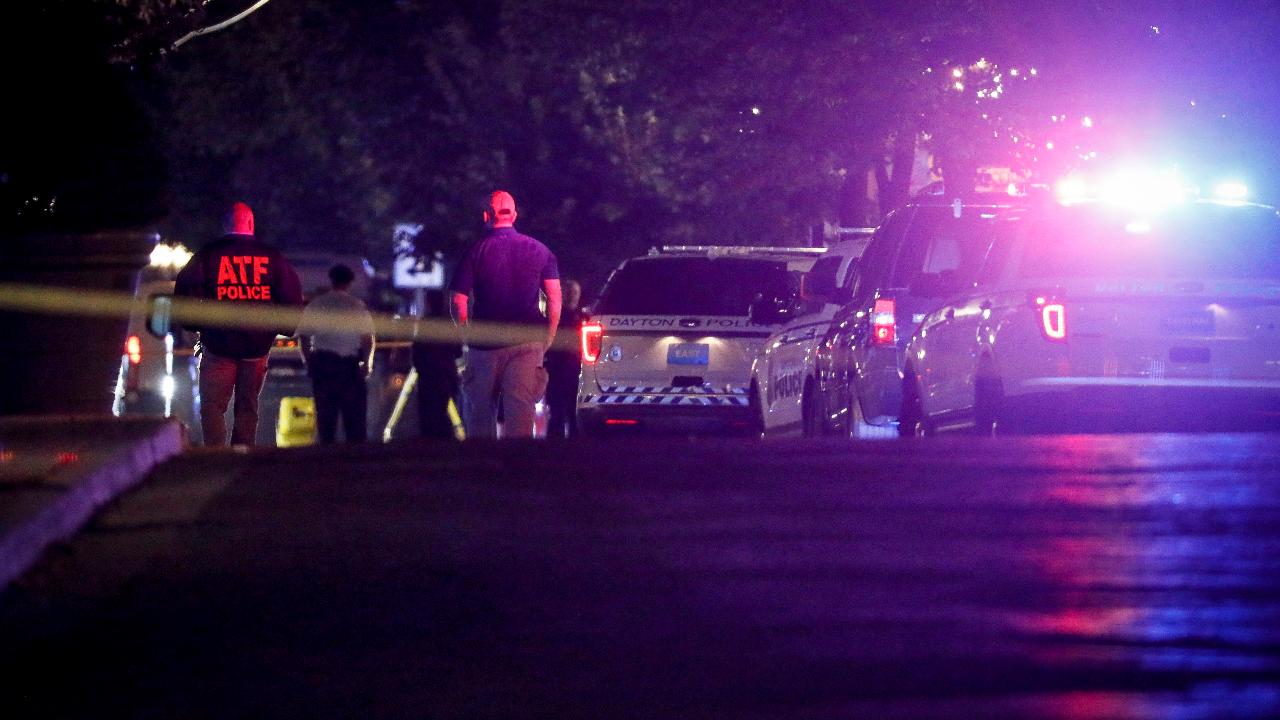 Gunman kills 9 outside bar in Dayton, OH