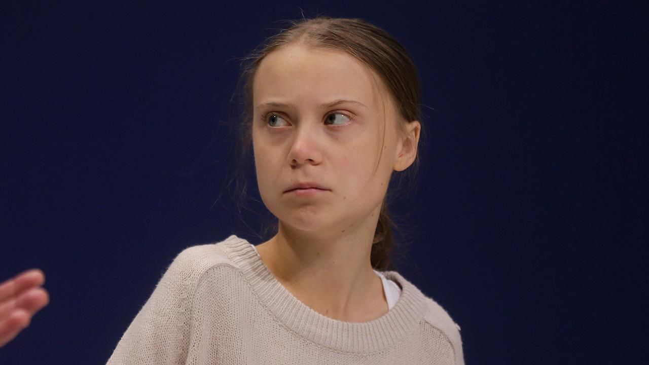 Greta Thunberg S Mom Describes Teen Activist S Struggles With Autism